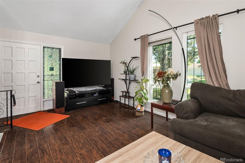 12009 Virginia Pl, Aurora, CO 80012