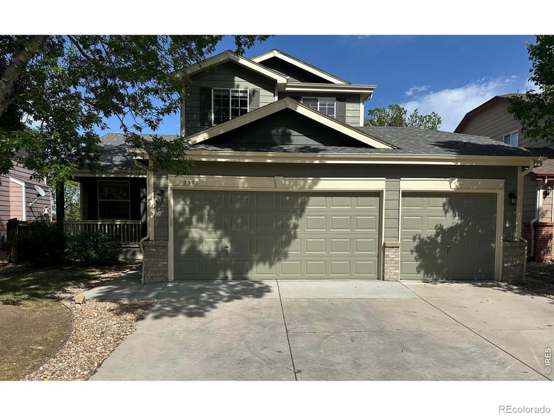 2573 Betts Cir, Erie, CO 80516