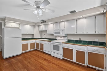 3576 S Ivanhoe St, Denver, CO 80237