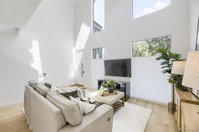 3829 Osage St, Denver, CO 80211