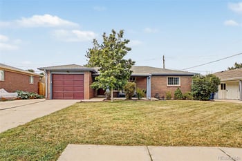 945 E 10th Ave, Broomfield, CO 80020