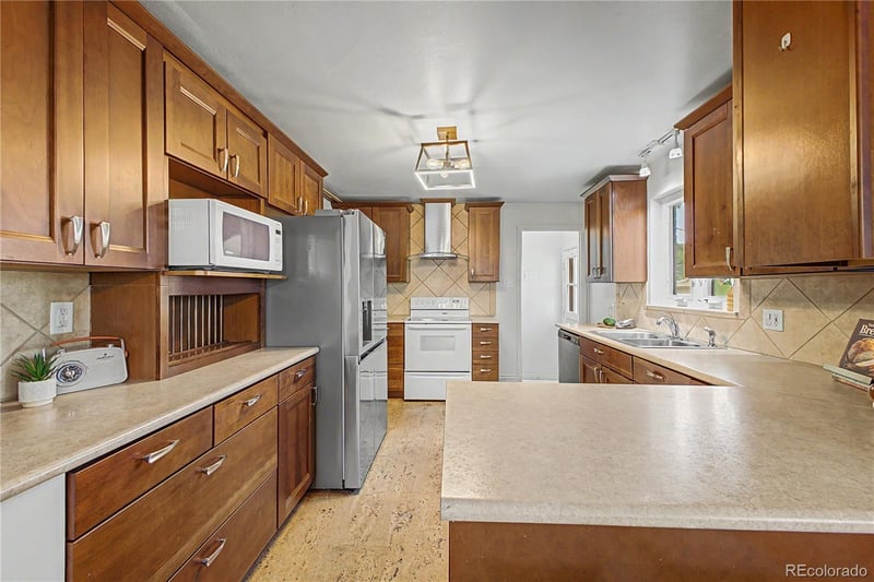 220 Flint Way, Broomfield, CO 80020