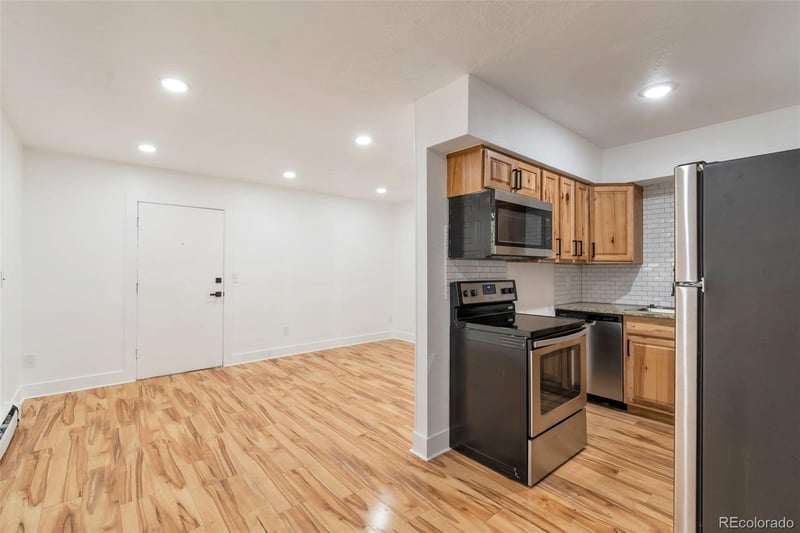 9380 49th Ave #107, Wheat Ridge, CO 80033