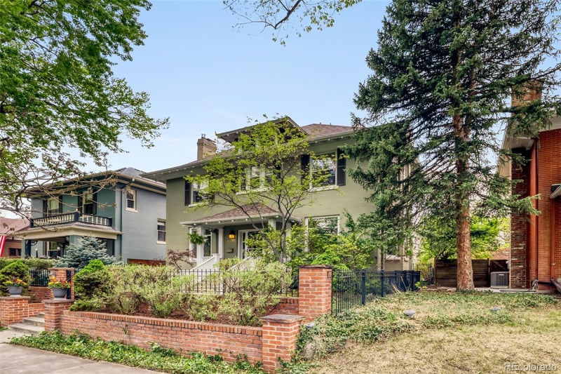 2365 Albion St, Denver, CO 80207