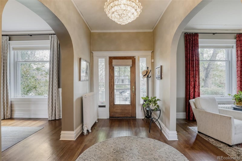 2365 Albion St, Denver, CO 80207