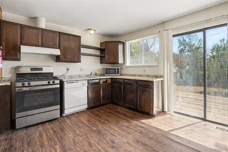 3034 Laredo Cir, Aurora, CO 80013