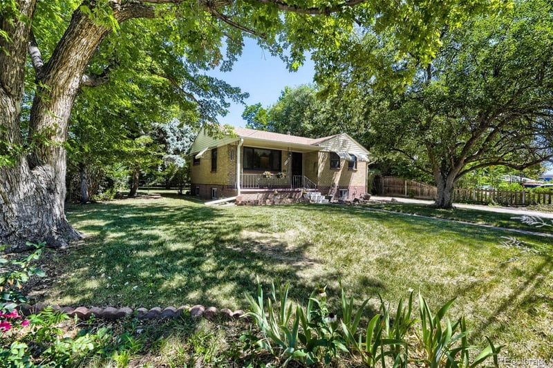 8085 W 10th Ave, Lakewood, CO 80214