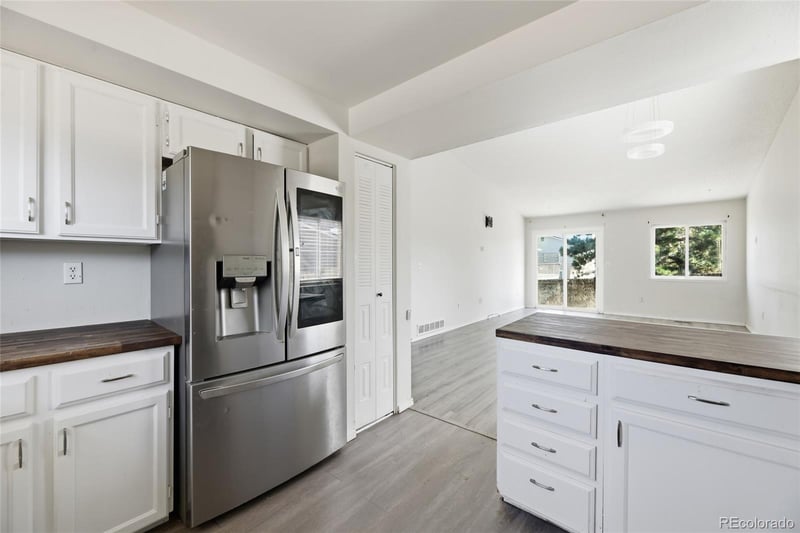 18857 Montana Dr, Aurora, CO 80017