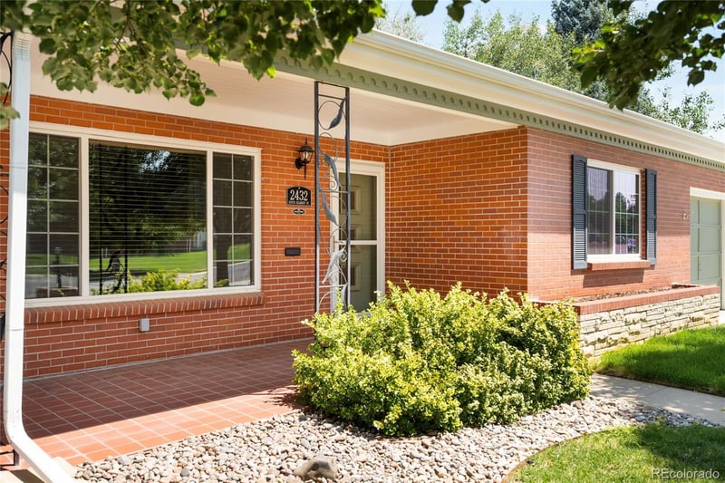 2432 S Kearney St, Denver, CO 80222