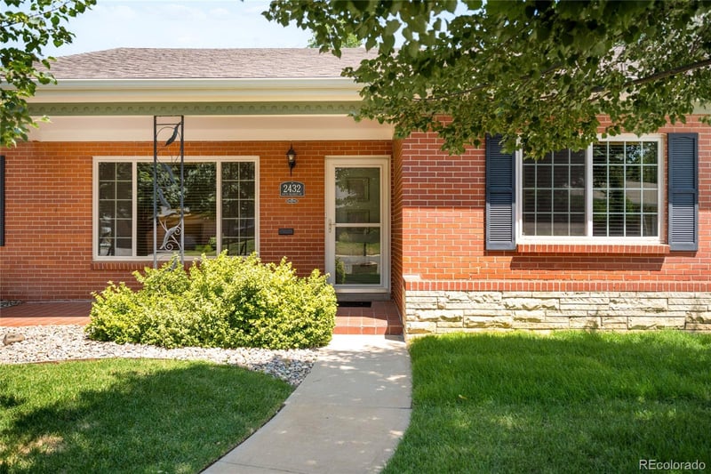 2432 S Kearney St, Denver, CO 80222