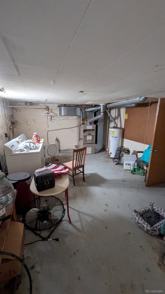 711 Lincoln St, Brush, CO 80723
