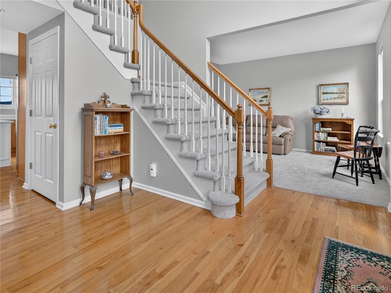 9751 Golden Eagle Ave, Littleton, CO 80129
