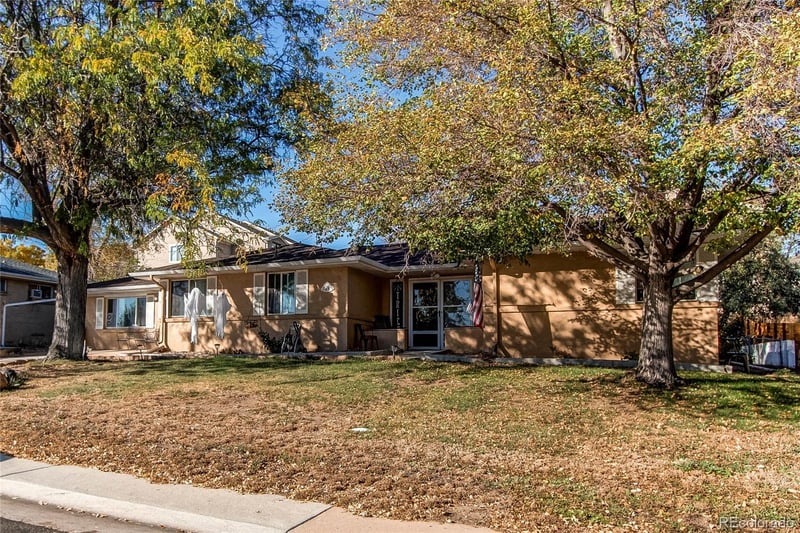 7465 69th Pl, Arvada, CO 80003