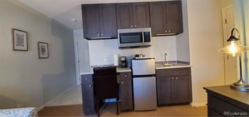 6380 S Boston St #325, Greenwood Village, CO 80111