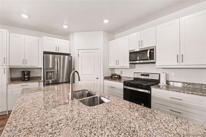 429 Bluebird Rd, Johnstown, CO 80534