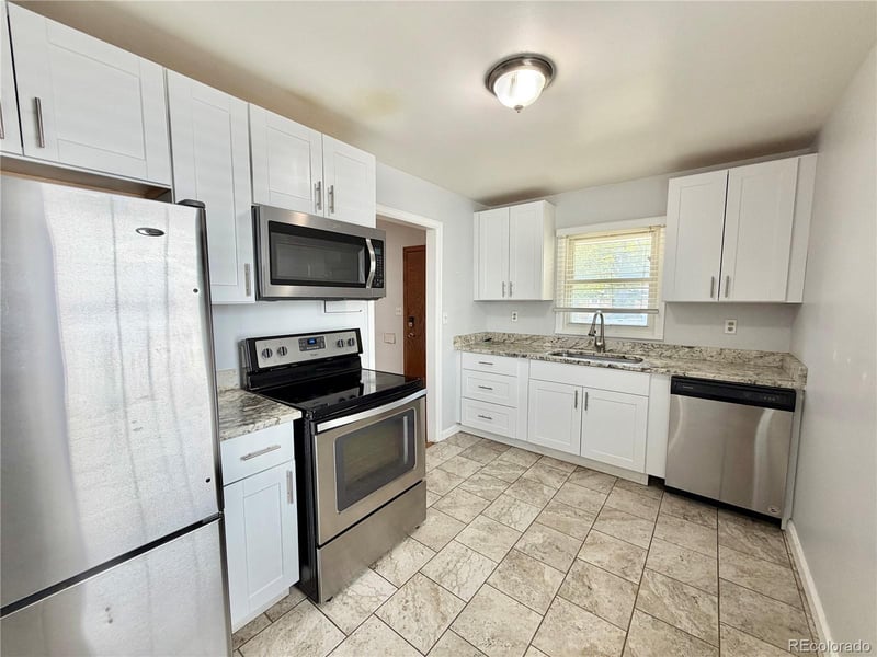 2216 Elmira St, Aurora, CO 80010