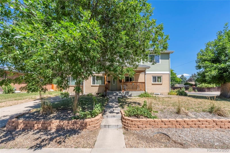 6574 Nelson St, Arvada, CO 80004