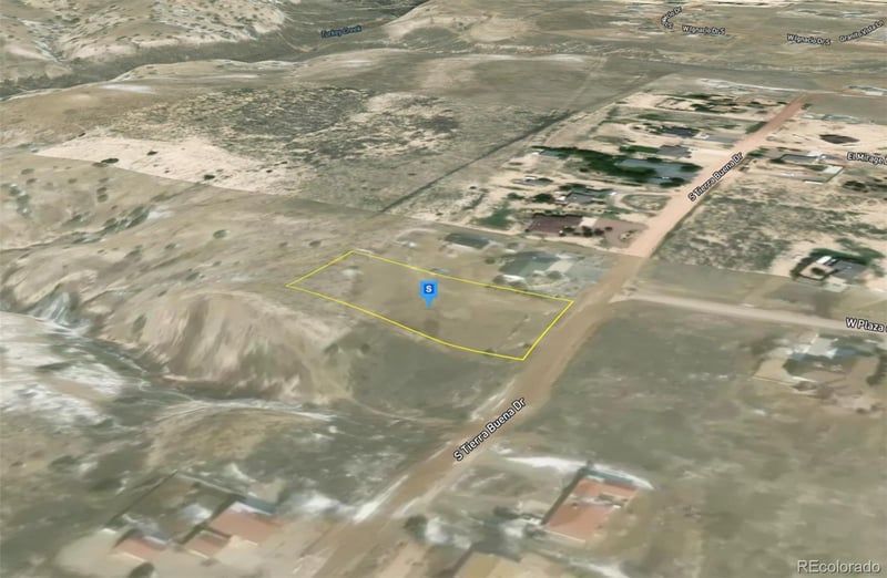 967 Tierra Buena Dr, Pueblo West, CO 81007
