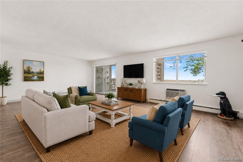 300 S Clinton St #8C, Denver, CO 80247