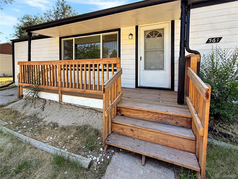 561 J Ave, Limon, CO 80828