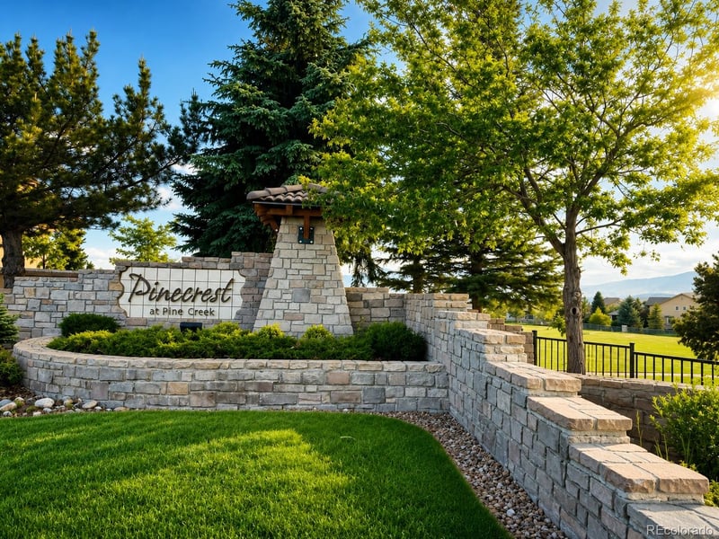 9952 Oak Knoll Ter, Colorado Springs, CO 80920