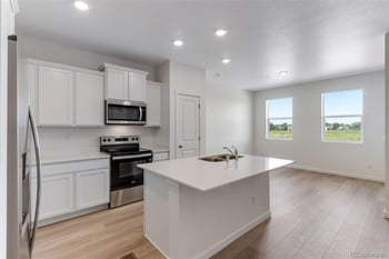 656 S Cabernet Ave, Fort Lupton, CO 80621
