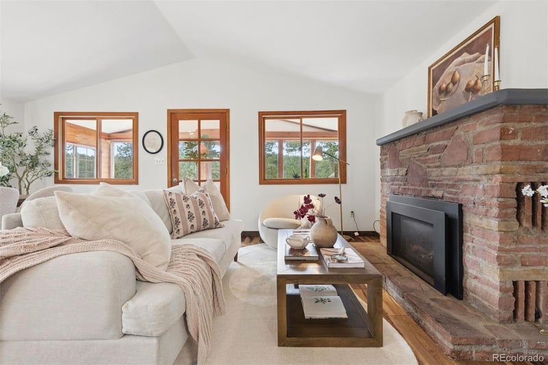 293 Bendemeer Dr, Evergreen, CO 80439