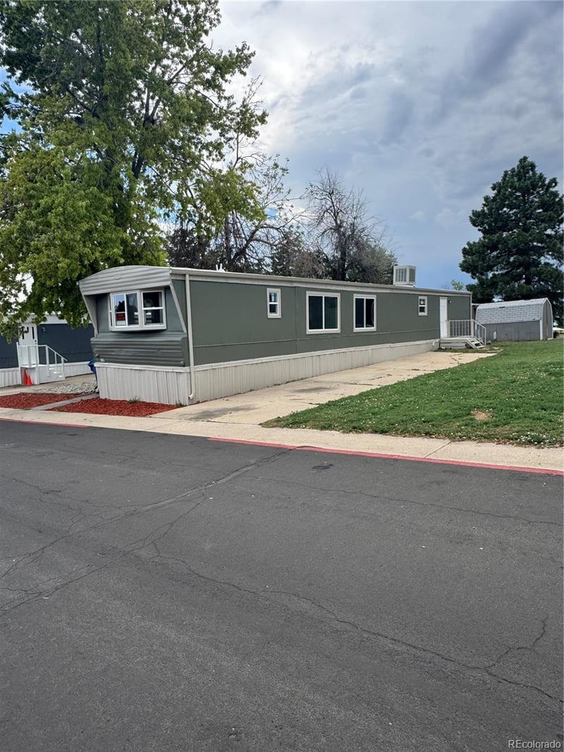 2100 100th Ave Lot 120, Thornton, CO 80260