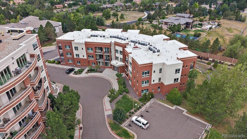 4885 Monaco St #206, Denver, CO 80237