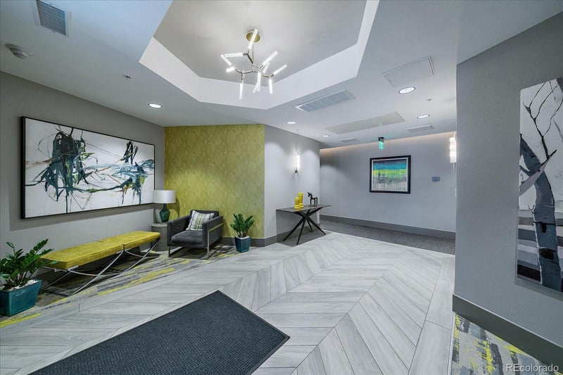 4885 Monaco St #206, Denver, CO 80237