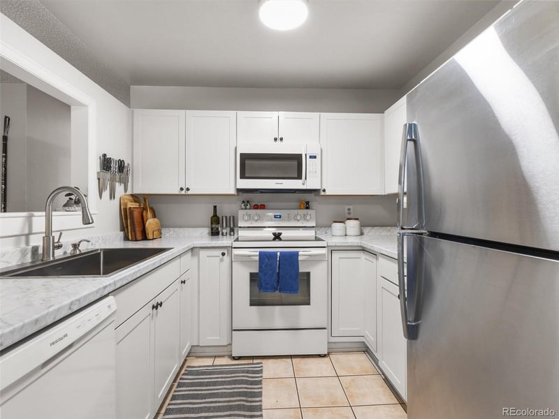 8910 Fox Dr #9, Denver, CO 80260