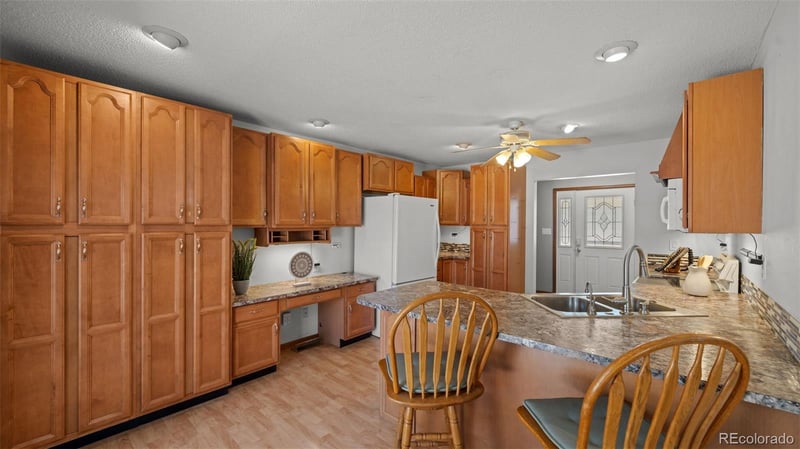 1110 Wakita Dr, Colorado Springs, CO 80915