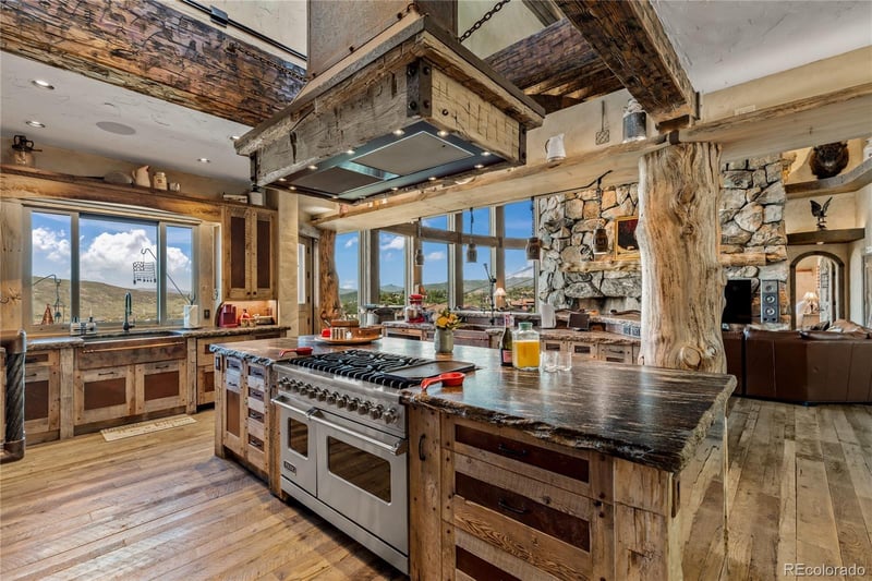 2555 Ski Trail Ln, Steamboat Springs, CO 80487