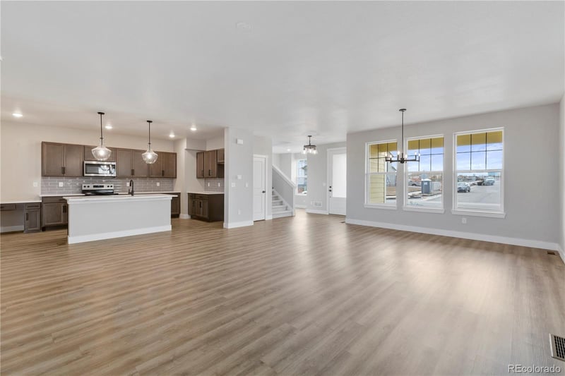 24190 54th Pl, Aurora, CO 80019