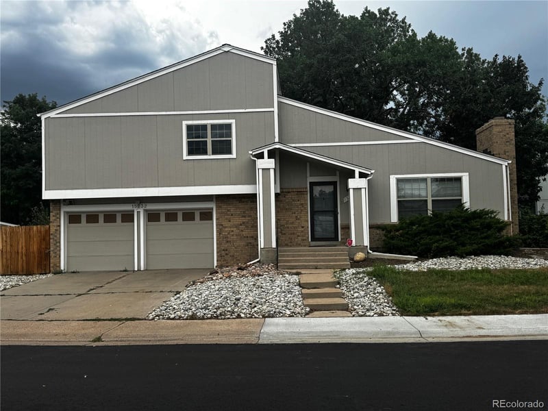 15232 Radcliff Dr, Aurora, CO 80015