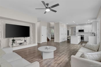 573 S 17th Ave, Brighton, CO 80601
