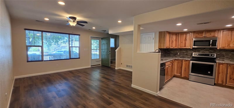 108 5th St, Frederick, CO 80530