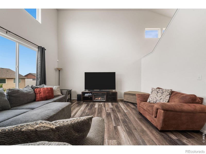 1520 Murrlet St, Berthoud, CO 80513