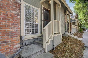 1981 S Hannibal Ct #B, Aurora, CO 80013