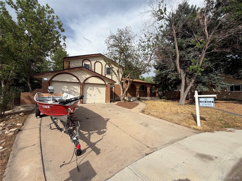 6218 S Cherry Cir, Centennial, CO 80121