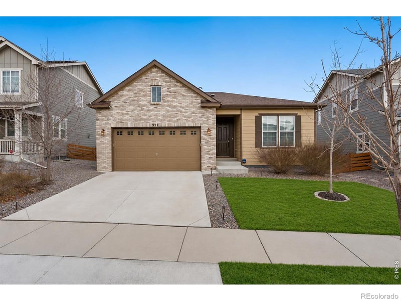937 Eva Peak Dr, Erie, CO 80516