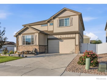 385 Littlebrook Ct, Windsor, CO 80550