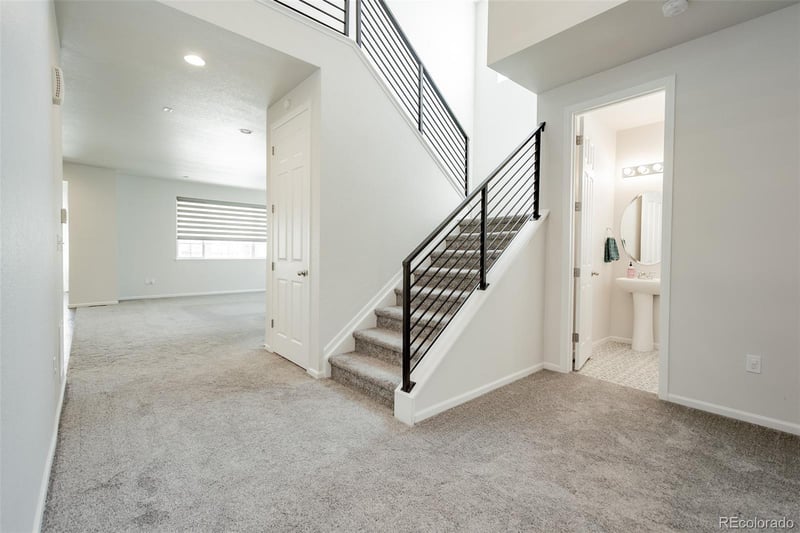 3950 Eaton Park St, Aurora, CO 80019