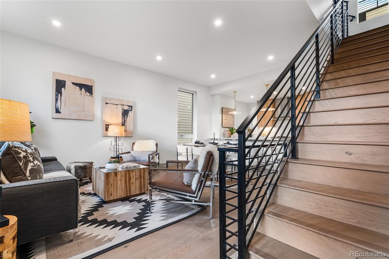 1230 Zenobia St #6, Denver, CO 80204