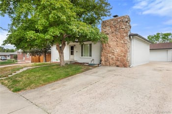 10645 Downing St, Northglenn, CO 80233