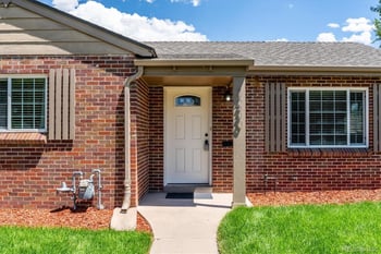 3230 Magnolia St, Denver, CO 80207