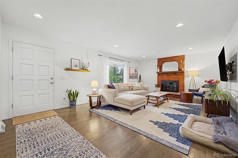 2105 Lewis St, Denver, CO 80215