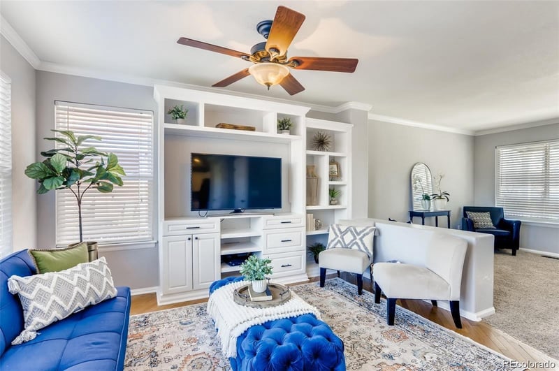 9745 Gatesbury Cir, Littleton, CO 80126