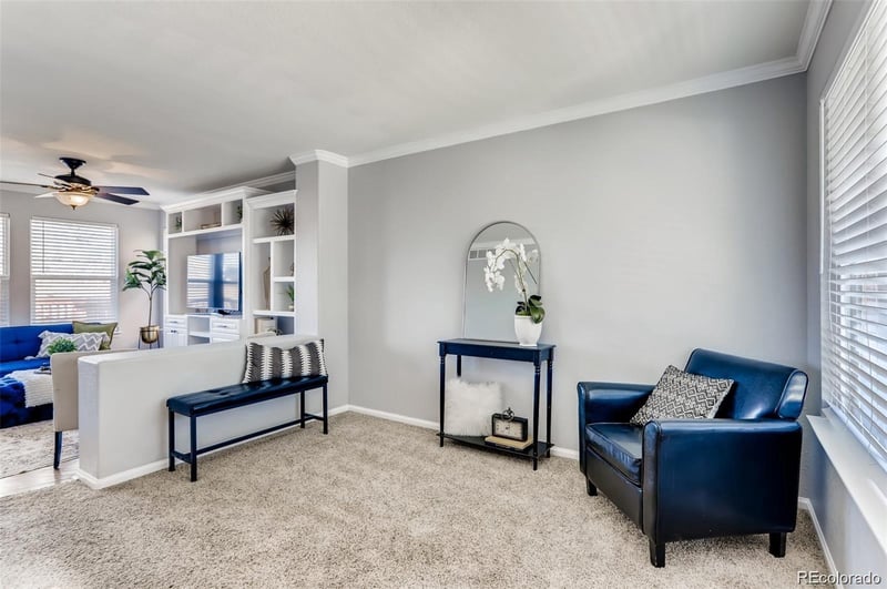 9745 Gatesbury Cir, Littleton, CO 80126