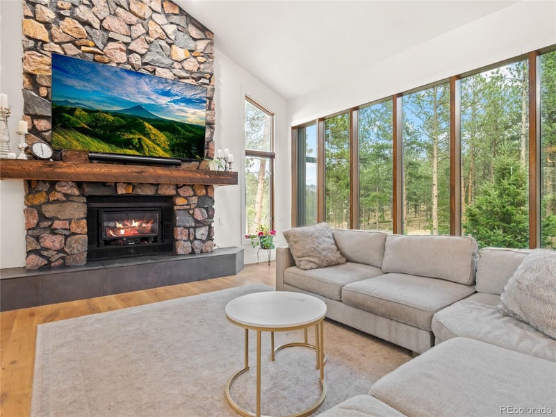 571 Sundown Ln, Evergreen, CO 80439